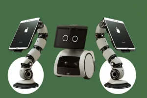 Apple tabletop robot with dynamic arms holding iPads, featuring a sleek, futuristic design with a friendly robot face and AI-powered functionality for smart home integration.